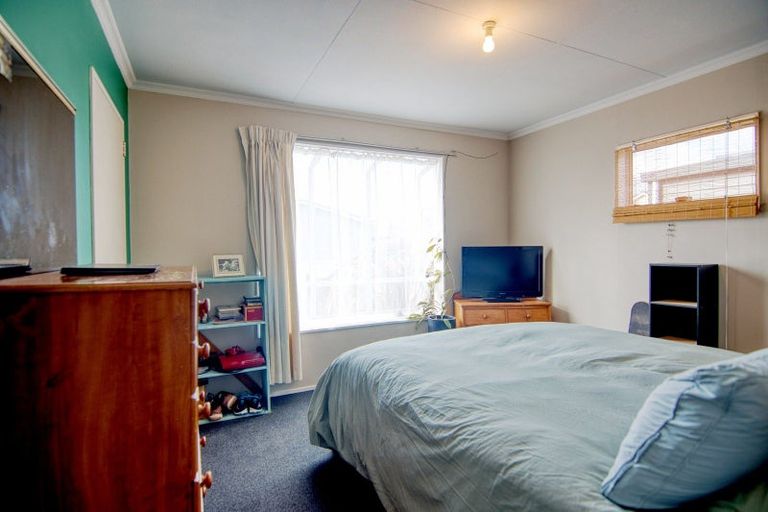 Photo of property in 3 Coromandel Court, Roslyn, Palmerston North, 4414