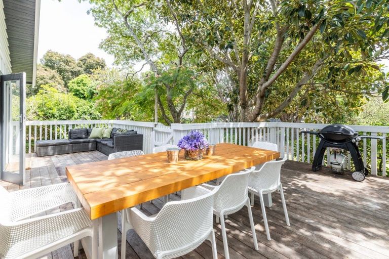Photo of property in 51 Airini Road, Waimarama, 4294