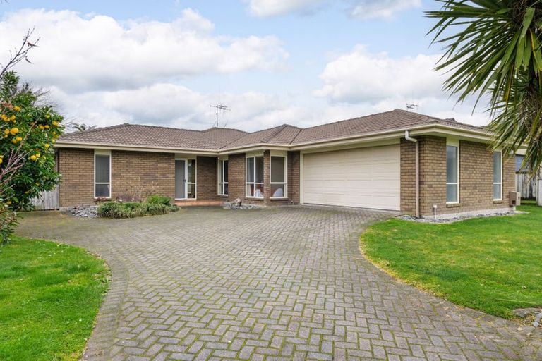 Photo of property in 8 Grosvenor Place, Rototuna, Hamilton, 3210
