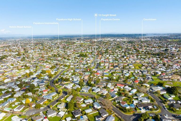 Photo of property in 12 Cargill Street, Papakura, 2110