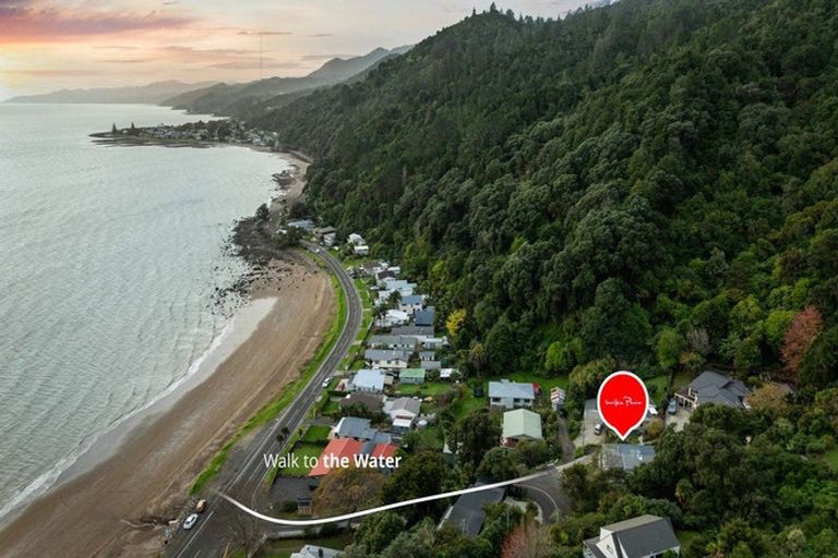 Photo of property in 11 Adams Road, Thornton Bay, Thames, 3575