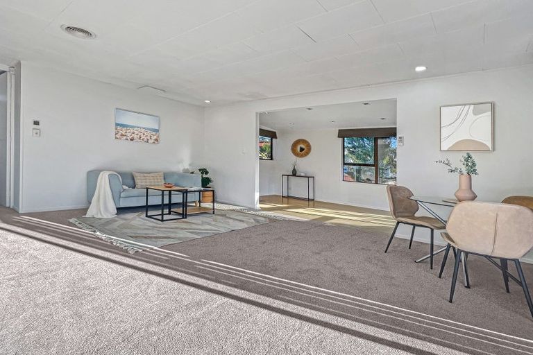 Photo of property in 6 Mataura Place, Clover Park, Auckland, 2019