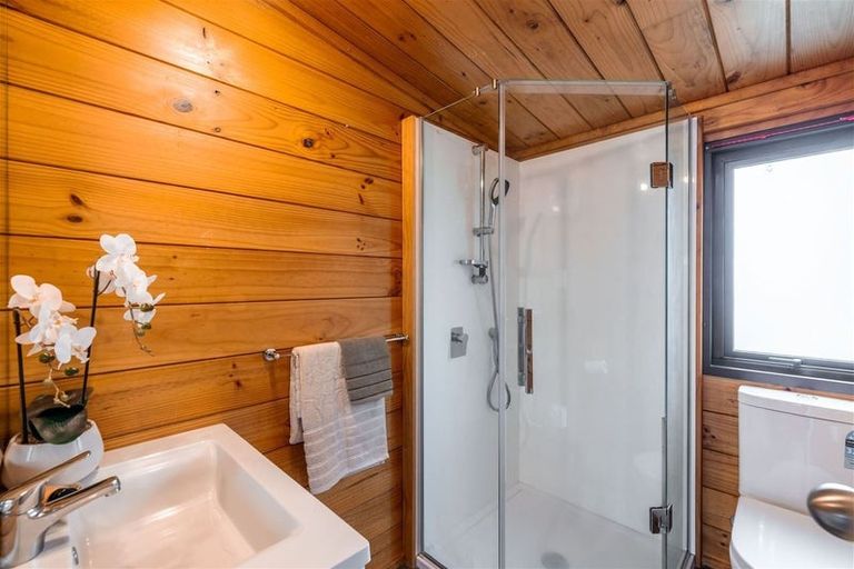 Photo of property in 153 Hawthornden Road, Avonhead, Christchurch, 8042