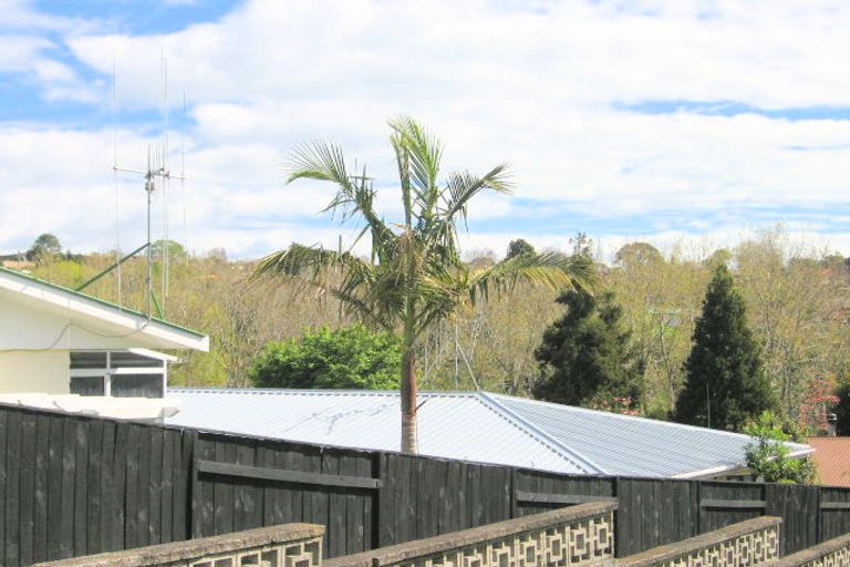 Photo of property in 171 Kingswood Road, Brookfield, Tauranga, 3110