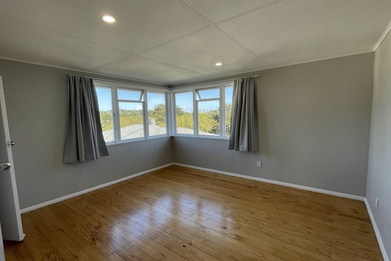 Photo of property in 18 Parsons Street, Vogeltown, New Plymouth, 4310