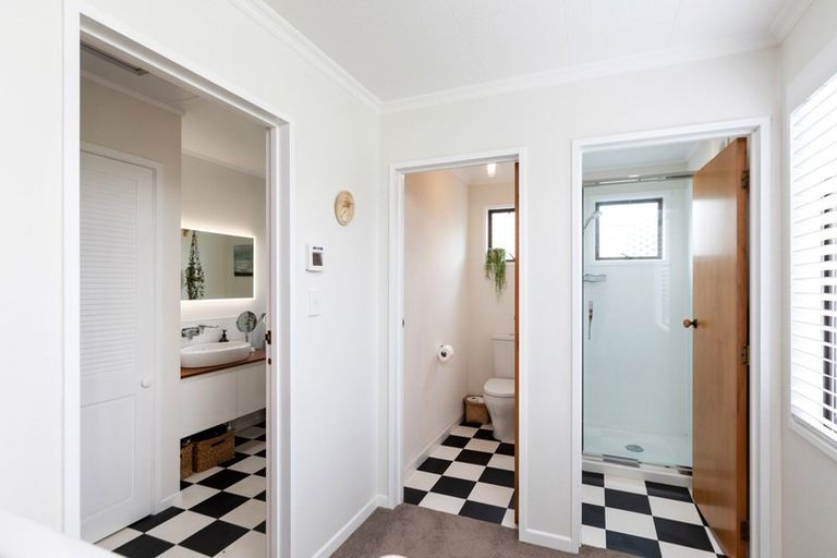 Photo of property in 248 Oeo Road, Otakeho, Hawera, 4678