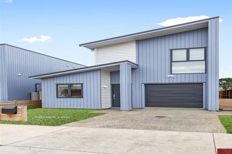 Photo of property in 9 Tapuwae Way, Mangere Bridge, Auckland, 2022