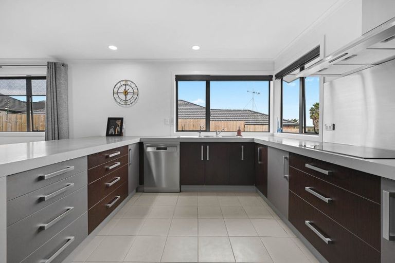 Photo of property in 5 Millennium Heights, Flagstaff, Hamilton, 3210