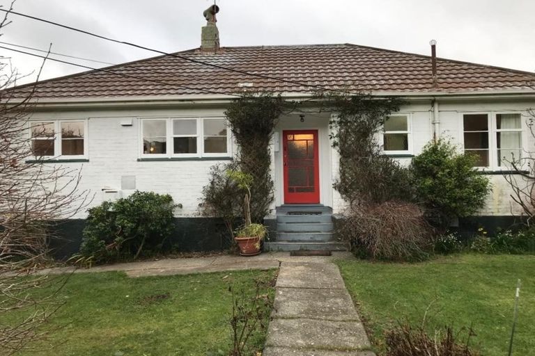 Photo of property in 15 Sunshine Avenue, Karori, Wellington, 6012