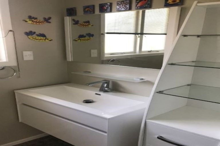 Photo of property in 40 Rangipoia Place, Turangi, 3334