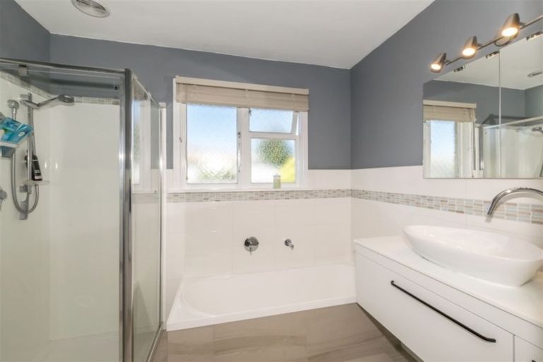 Photo of property in 165 White Street, Rangiora, 7400