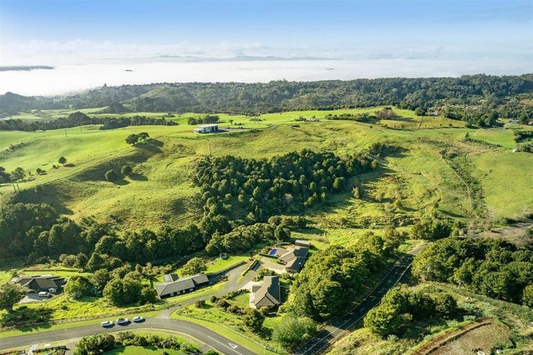 Photo of property in 4 Catherin Servant Close, Maunu, Whangarei, 0110