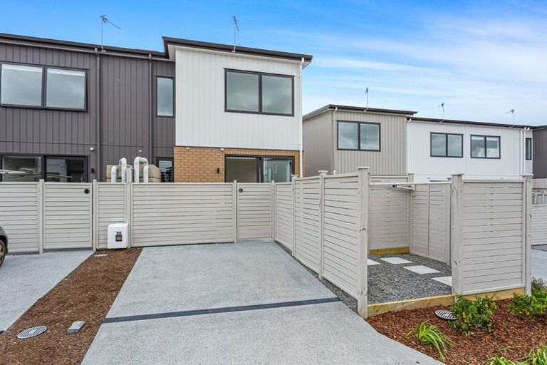 Photo of property in 10 Nuku Place, Manurewa, Auckland, 2102