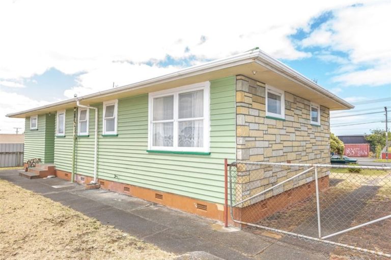 Photo of property in 456 Heads Road, Castlecliff, Whanganui, 4501