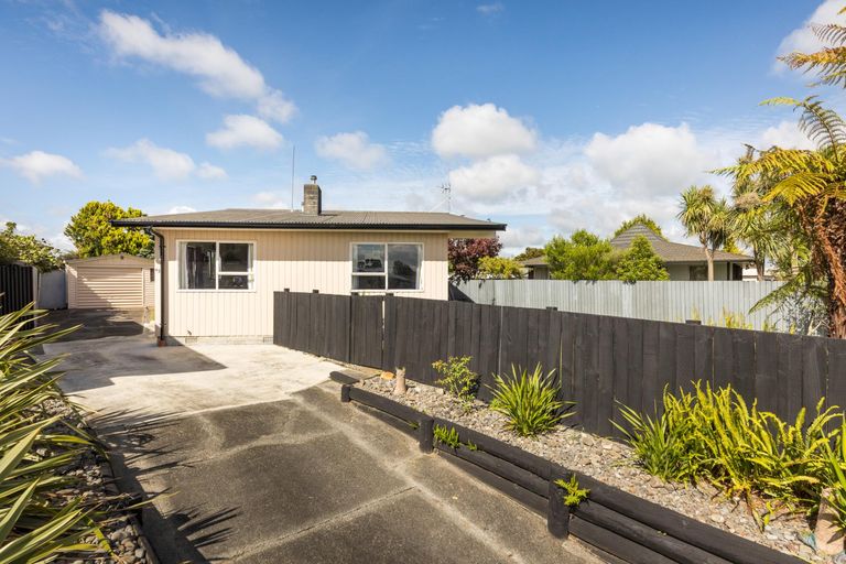 Photo of property in 43 Havelock Avenue, Westbrook, Palmerston North, 4412