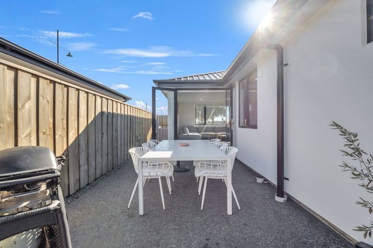 Photo of property in 63 Pegasus Main Street, Pegasus, 7612