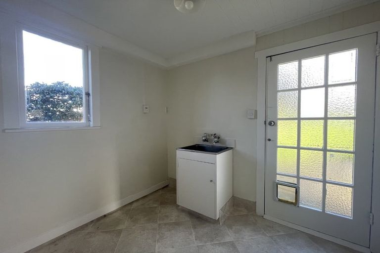 Photo of property in 200 Hurstmere Road, Takapuna, Auckland, 0622