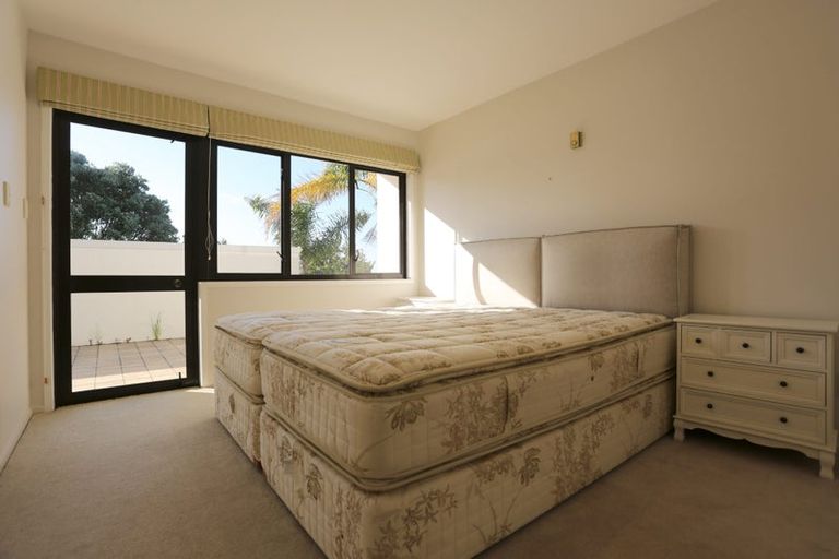 Photo of property in 74 Ardern Avenue, Stanmore Bay, Whangaparaoa, 0932