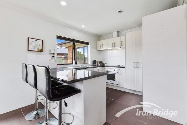Photo of property in 60 Airfield Road, Takanini, 2112