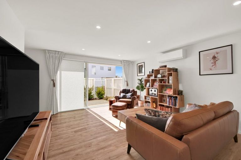 Photo of property in 6/24 Dampier Street, Woolston, Christchurch, 8023