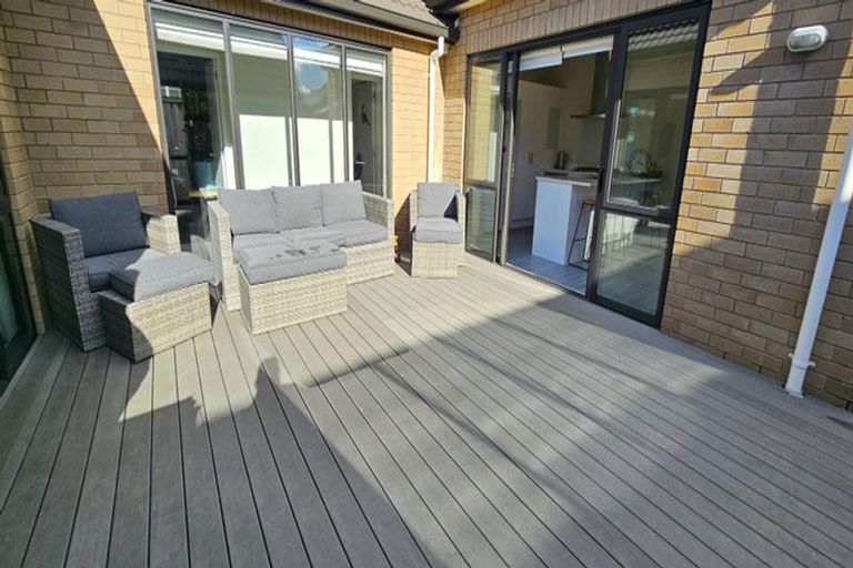 Photo of property in 11 Lanyard Street, Pyes Pa, Tauranga, 3112