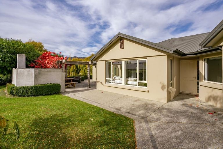 Photo of property in 12 Ferry Lane, Mount Pisa, Cromwell, 9383