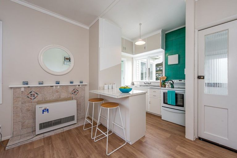 Photo of property in 42 Prospect Terrace, Johnsonville, Wellington, 6037