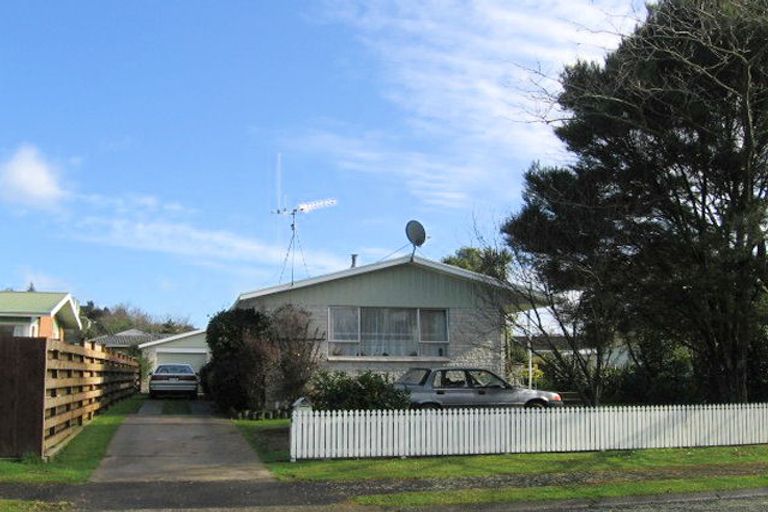 Photo of property in 6 Fiona Place, Dinsdale, Hamilton, 3204