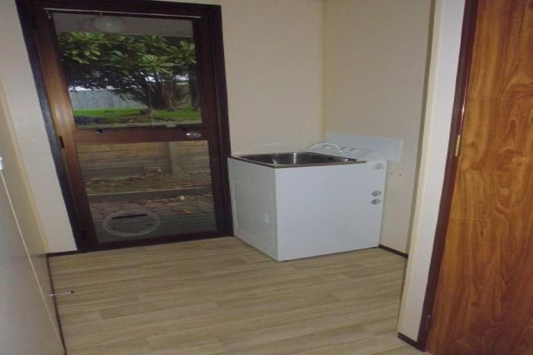 Photo of property in 11a Hillcrest Road, Raumati South, Paraparaumu, 5032