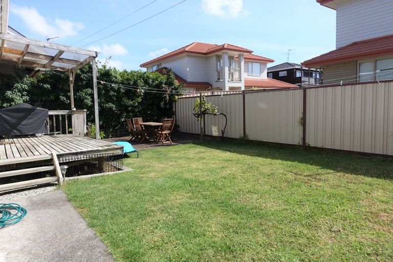 Photo of property in 1/137 Abbotts Way, Remuera, Auckland, 1050