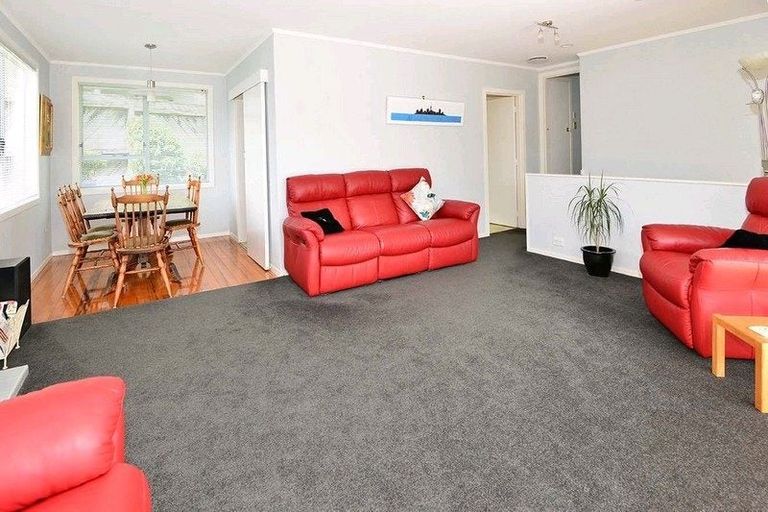 Photo of property in 38 Alexander Avenue, Torbay, Auckland, 0630