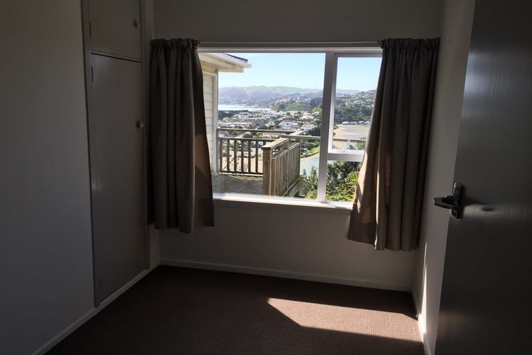 Photo of property in 52 Kiriwai Road, Paremata, Porirua, 5024