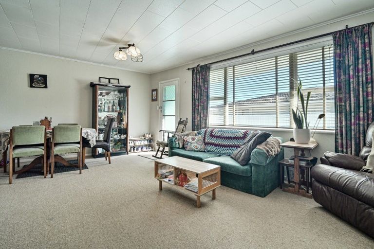 Photo of property in 1/704 Terrace Road, Parkvale, Hastings, 4122