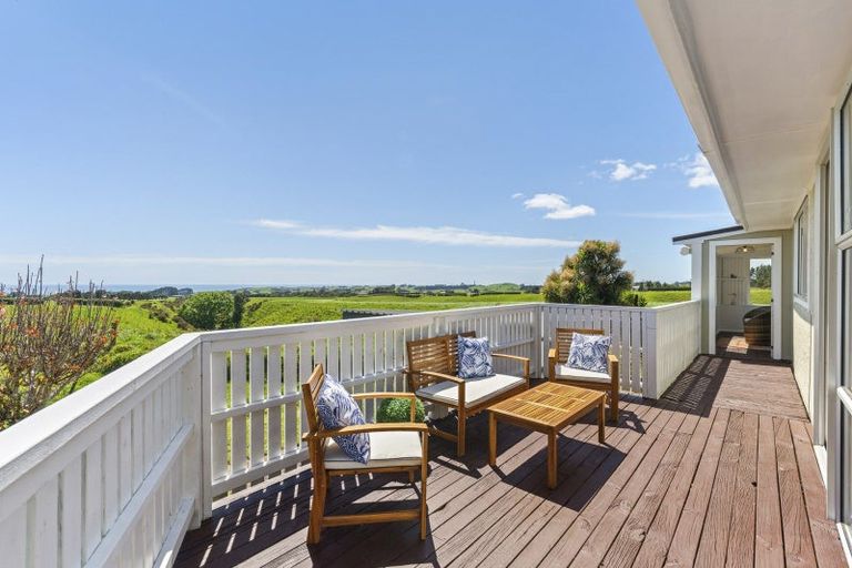 Photo of property in 401 Koru Road, Koru, New Plymouth, 4374
