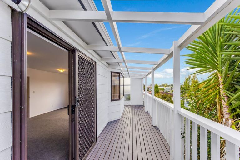 Photo of property in 2/63 Rodney Street, Wellsford, 0900