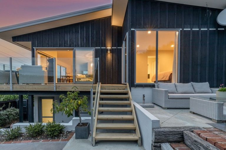 Photo of property in 74a Moncks Spur Road, Redcliffs, Christchurch, 8081