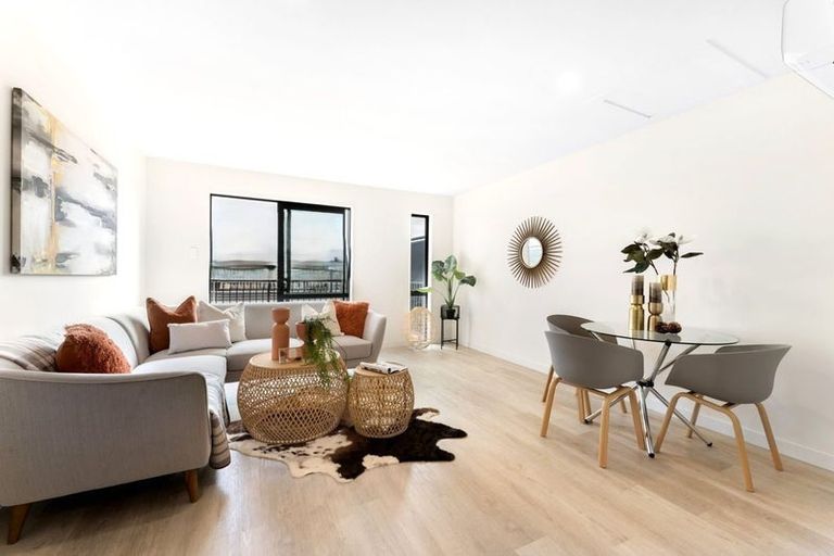 Photo of property in 4 Parenga Lane, Kumeu, 0810