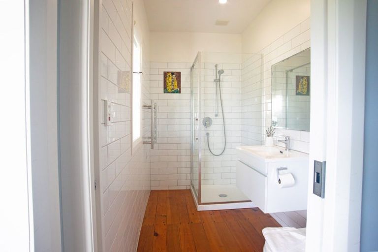 Photo of property in 41 Pepe Road, Tairua, 3508