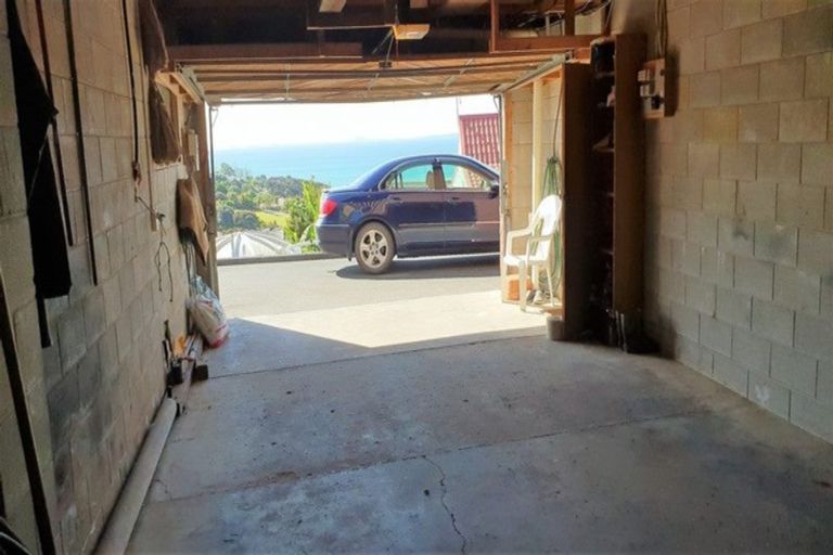 Photo of property in 26 Bay View Road, Cable Bay, 0420