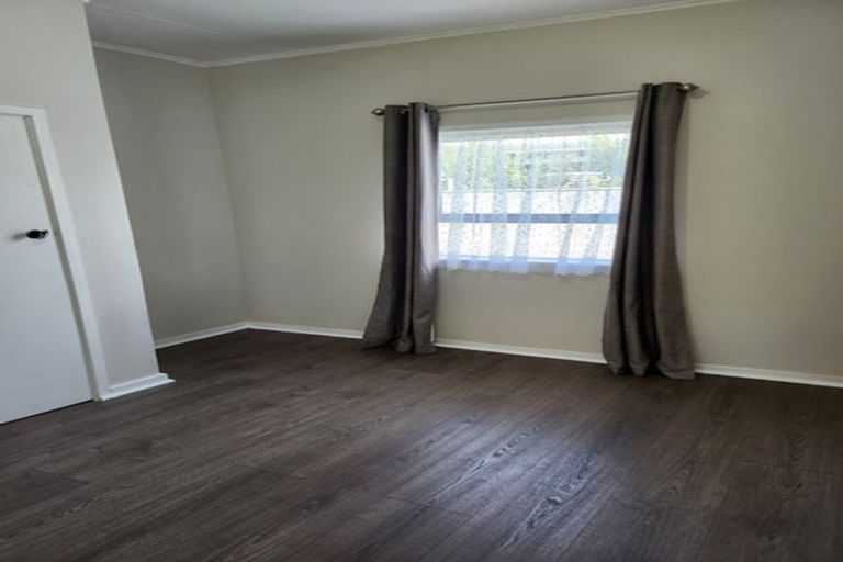 Photo of property in 76 Manuka Street, Castlecliff, Whanganui, 4501