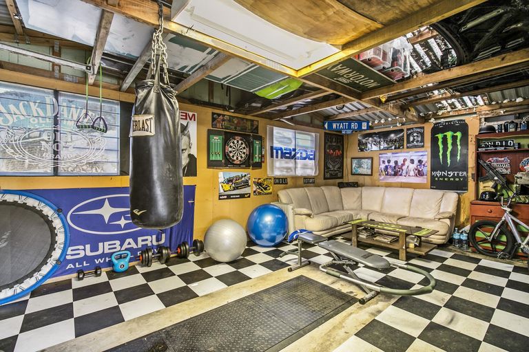 Photo of property in 11 Coolen Place, Tuakau, 2121