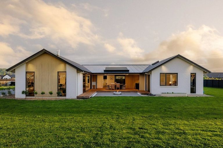 Photo of property in 66 Whare Marama Drive, Leamington, Cambridge, 3432