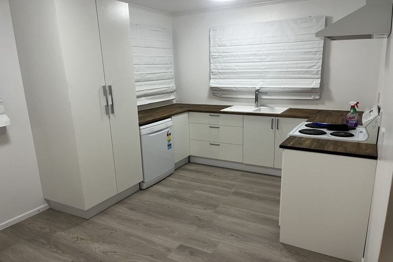 Photo of property in 27 Stirling Street, Levin, 5510