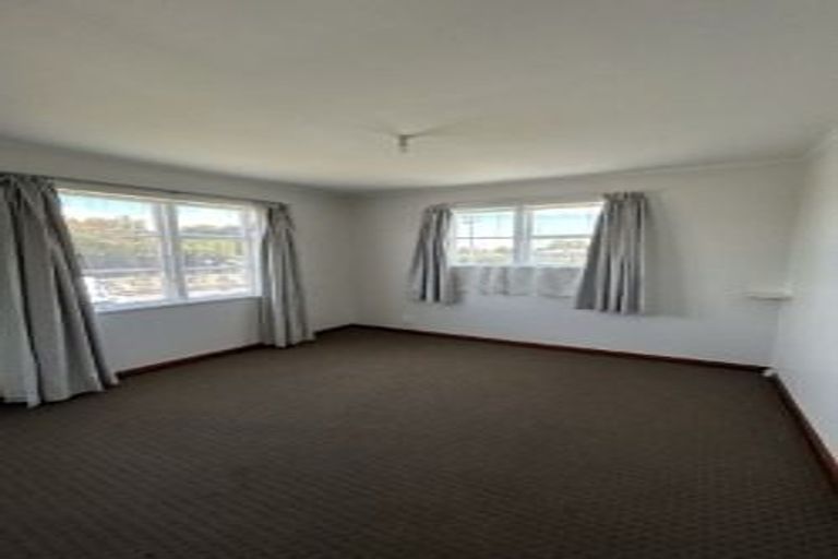 Photo of property in 2/44 Cambridge Street, Levin, 5510