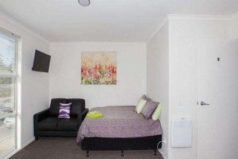 Photo of property in 1/167 Knighton Road, Hillcrest, Hamilton, 3216