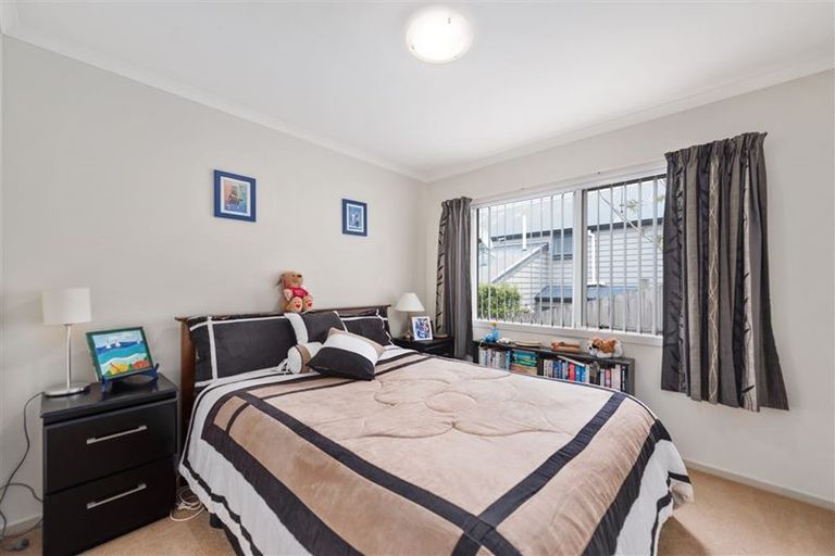 Photo of property in 50 Pelorus Street, Welcome Bay, Tauranga, 3112