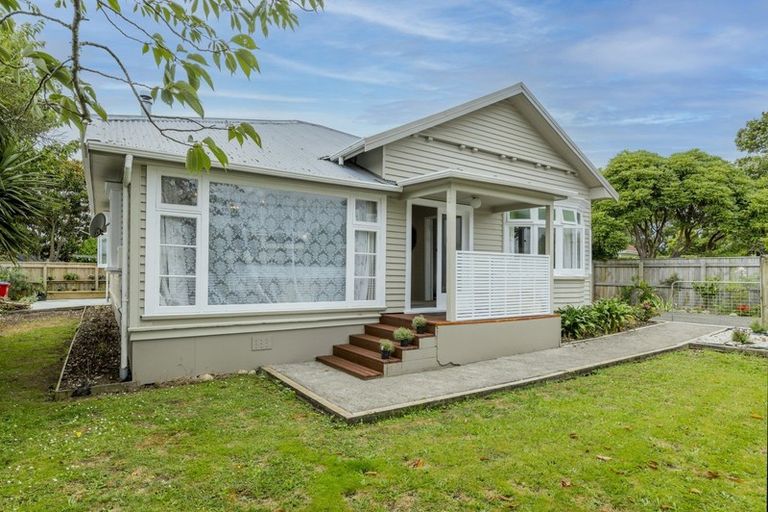 Photo of property in 52 Keepa Street, Levin, 5510