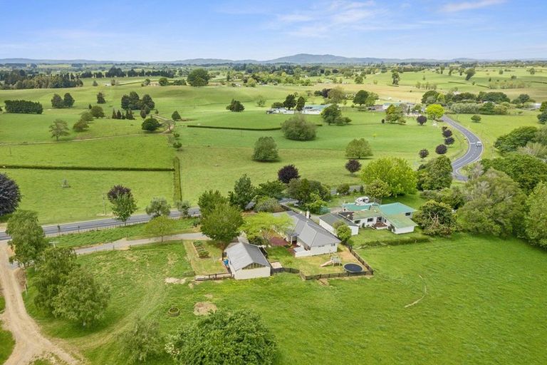 Photo of property in 11 Meadway Road, Ngahinapouri, Ohaupo, 3883