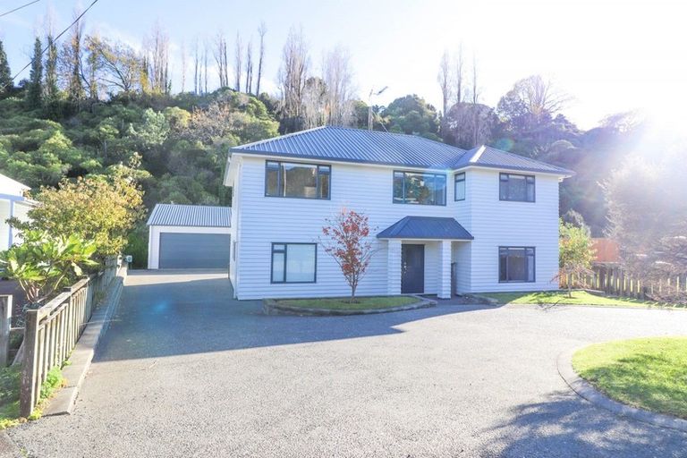 Photo of property in 201 Karaka Road, Thames, 3500