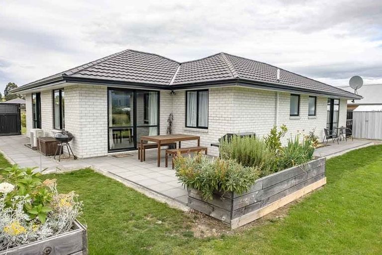 Photo of property in 15 Orbell Crescent, Te Anau, 9679